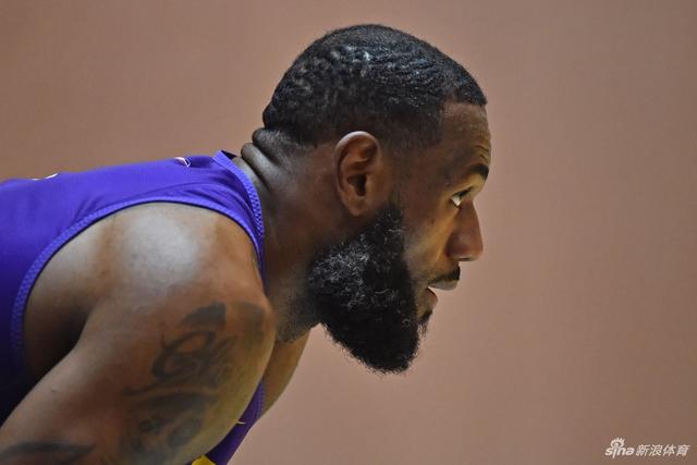 创历史！11名中国选手晋级斯诺克世锦赛正赛