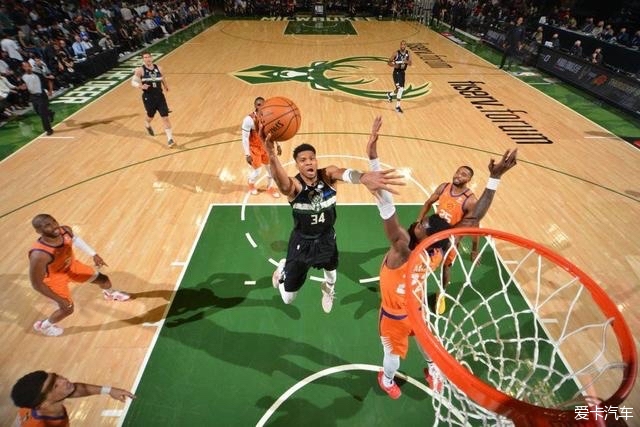 阿伦25+20骑士负热火 步行者大胜送活塞4连败